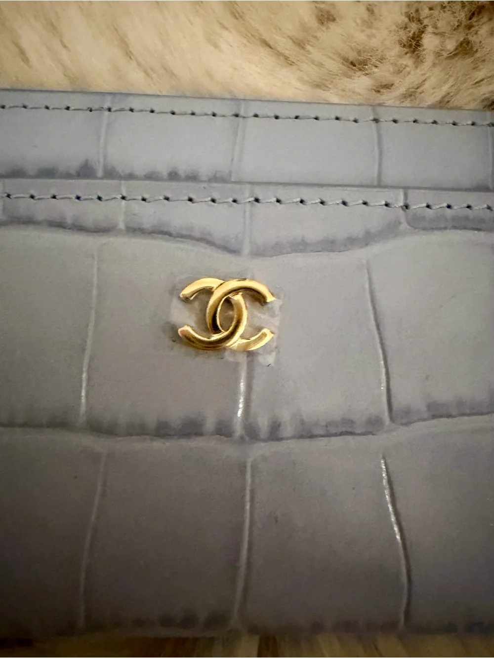 Chanel 26B Light Blue Croc Embossed Leather Cardholder with gold hardware - Picture 3 of 7